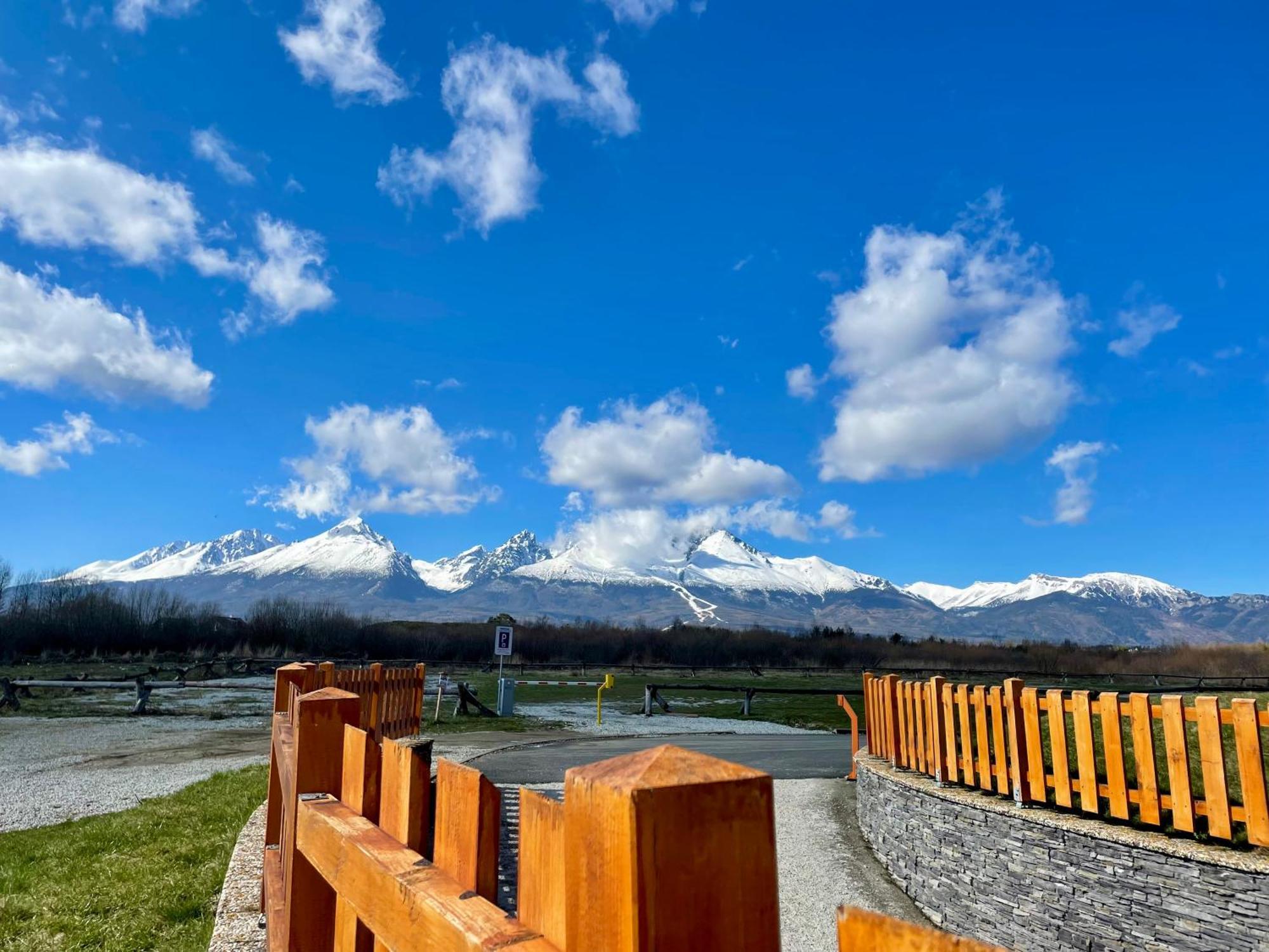 Apartment Jenny- Stunning View Of High Tatras Vel'ka Lomnica Exterior photo