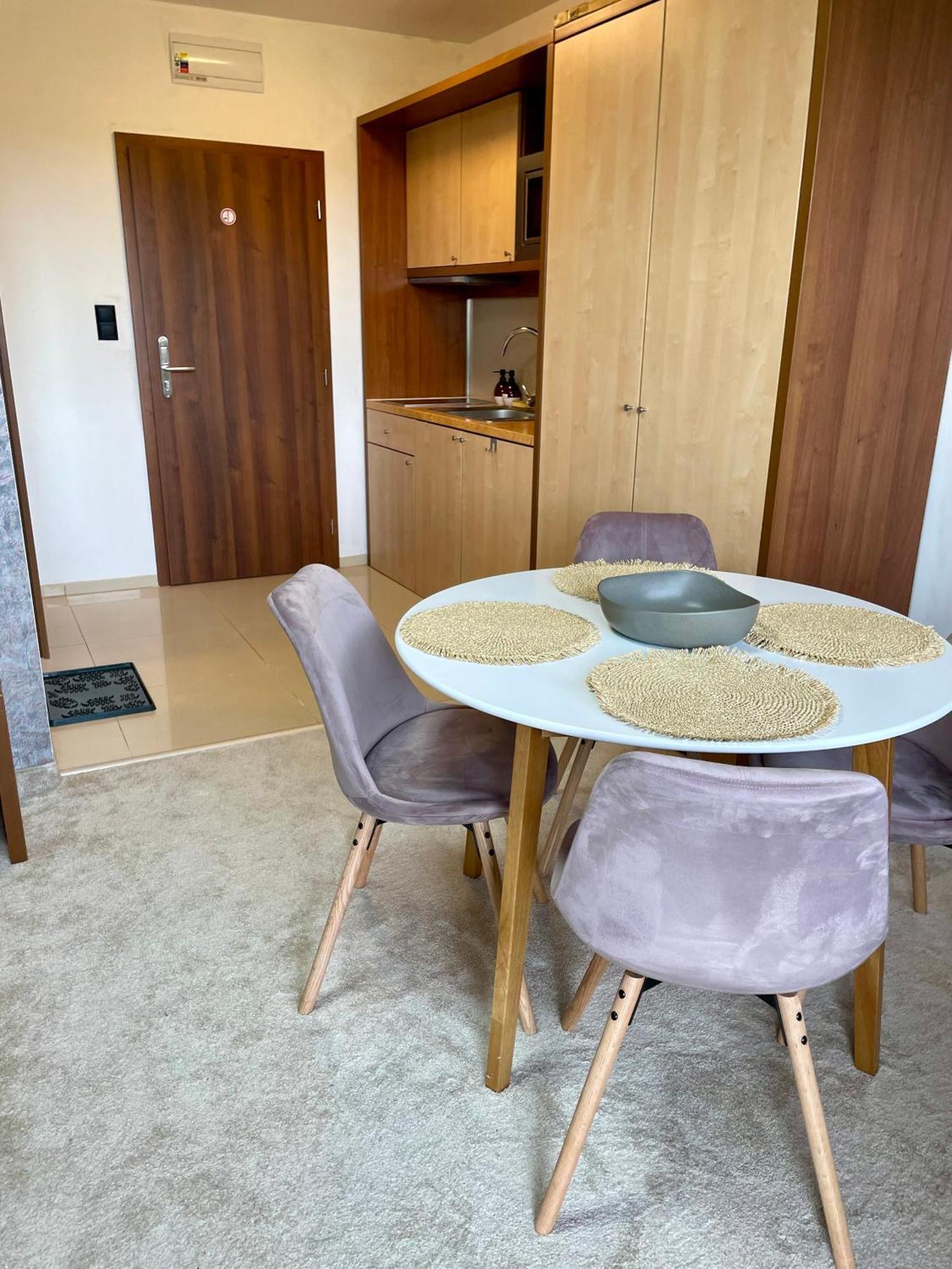 Apartment Jenny- Stunning View Of High Tatras Vel'ka Lomnica Exterior photo